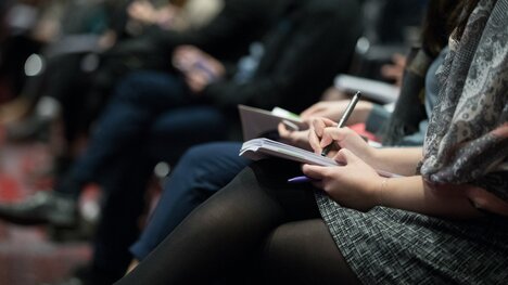 Konferenz 1